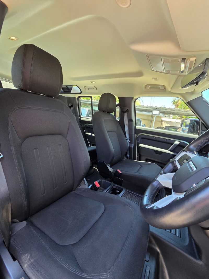 2019 Land Rover Defender 2,0L 2019 Cyprus
