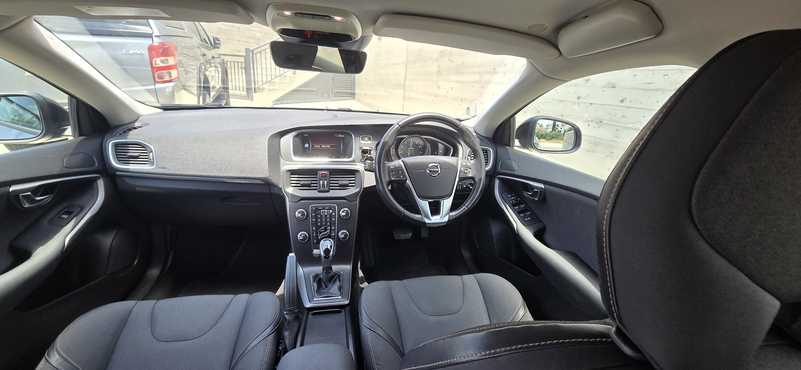 2018 Volvo V40 1,5L 2018 Cyprus
