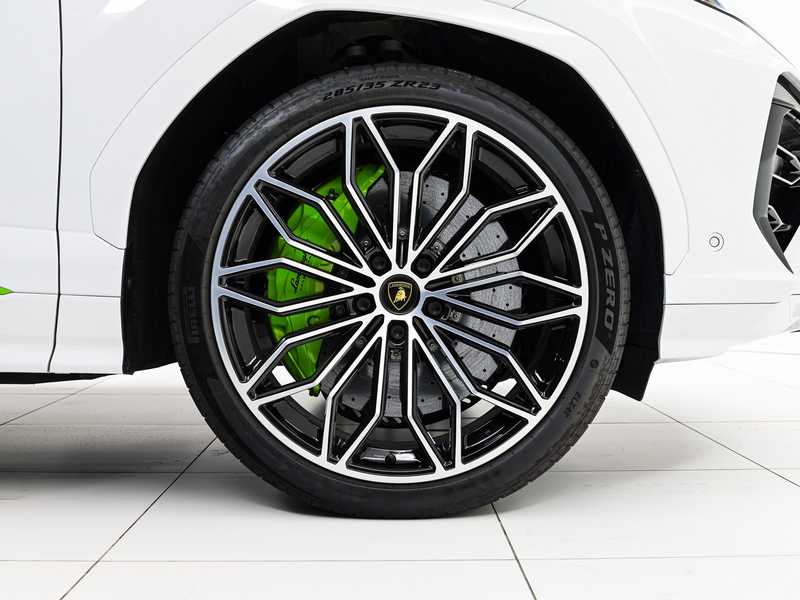 2025 Lamborghini Urus 4,0L 2025 Cyprus
