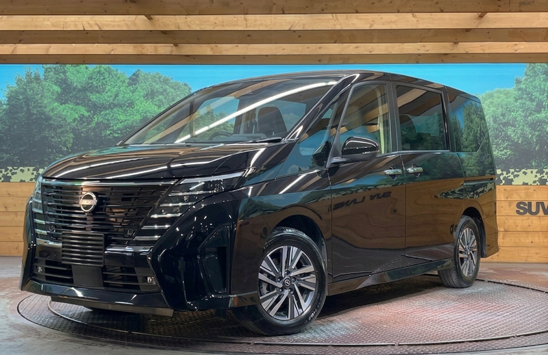 Nissan Serena 2,0L 2023
