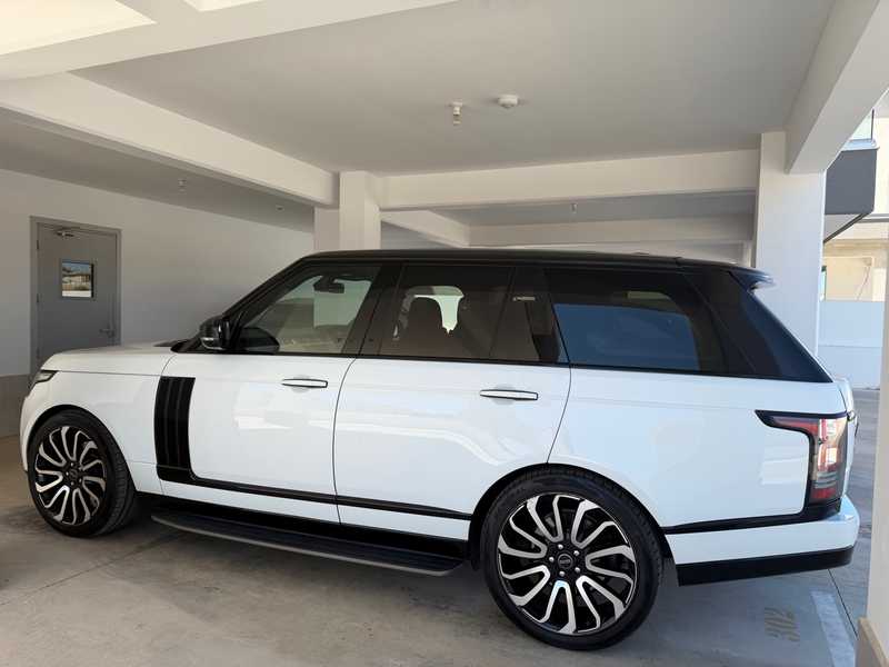 2014 Land Rover Range Rover Vogue 3,0L 2014 Cyprus