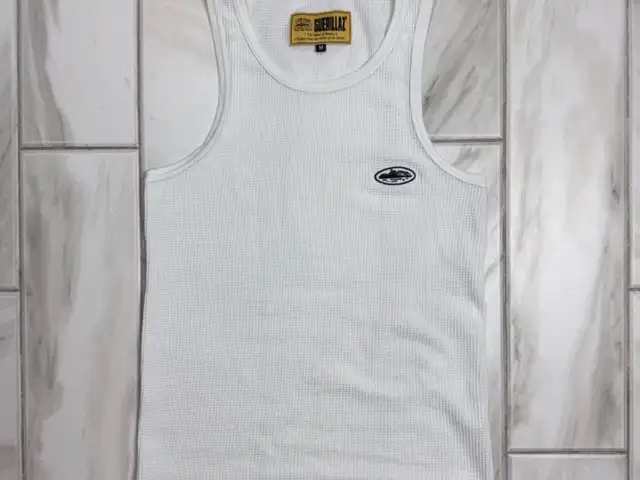 Corteiz tank top, Επαρχία Λευκωσίας — Λατσιά - Άγιος Ελευθέριος