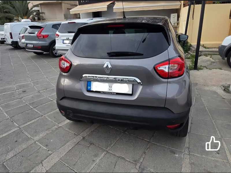 2017 Renault Captur 1,2L 2017 Cyprus