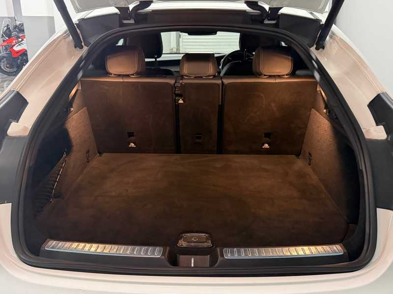 2019 Mercedes-Benz GLC-Class 2,0L 2019 Cyprus