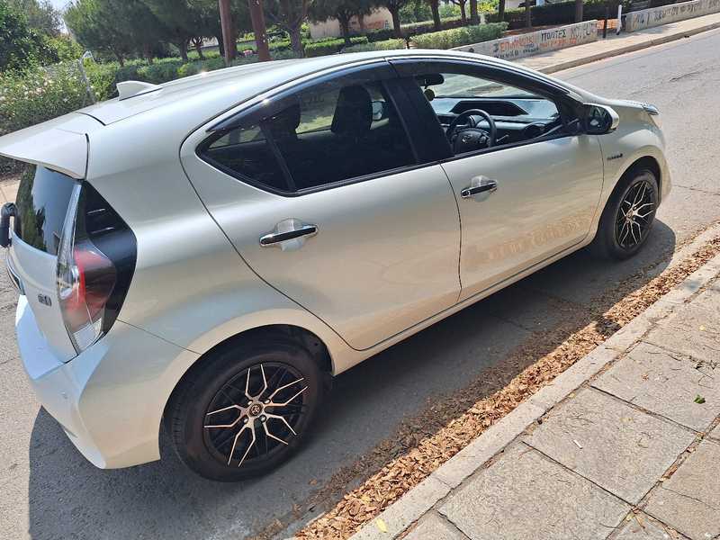2020 Toyota Aqua 1,5L 2020 Cyprus