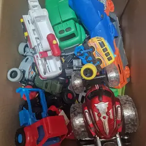 Big box of cars, Επαρχία Πάφου — Χλώρακας
