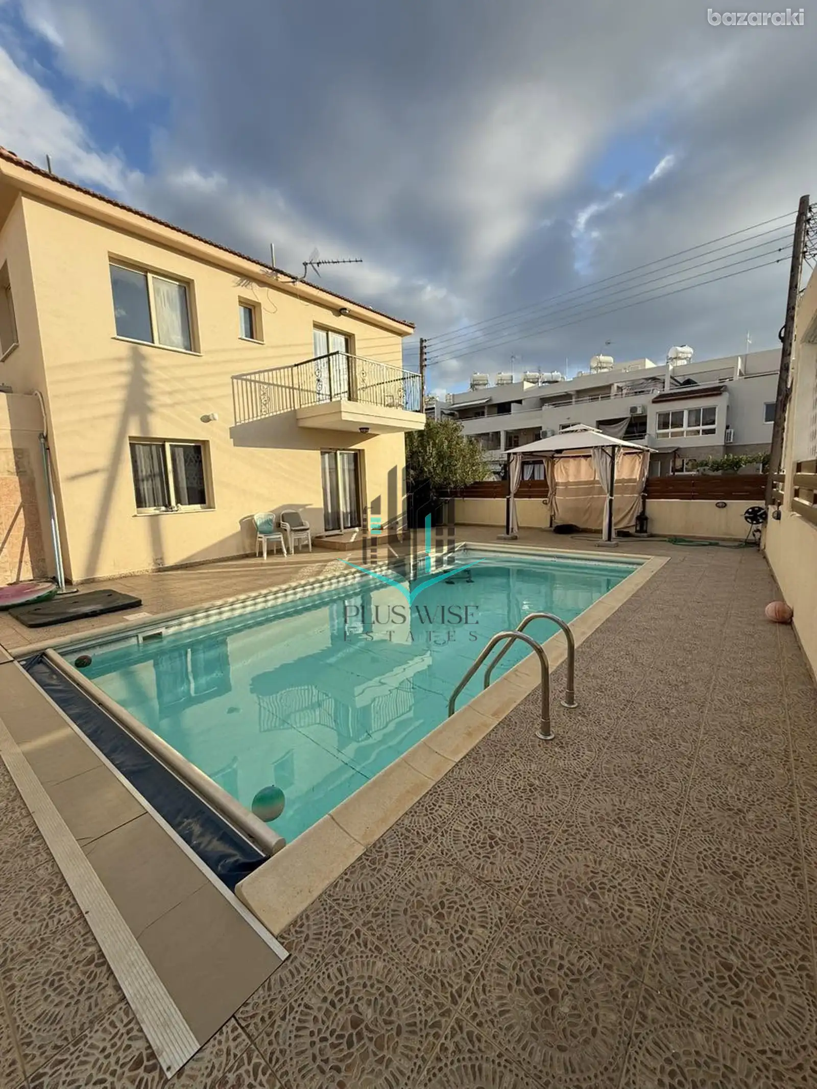 Villa, 3 bedrooms — 2