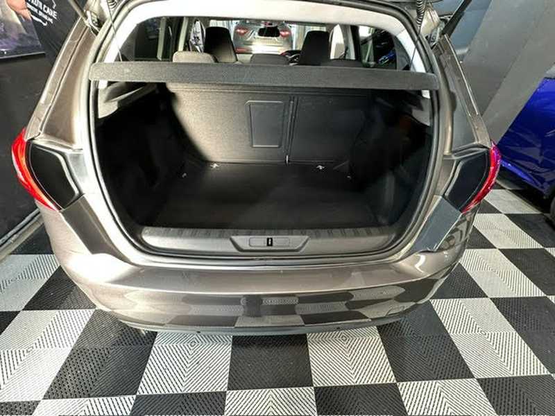 2016 Peugeot 308 1,6L 2016 Cyprus