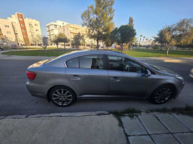 Toyota Avensis 2,2L 2013