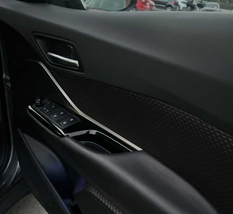 2021 Toyota C-HR 1,8L 2021 Cyprus