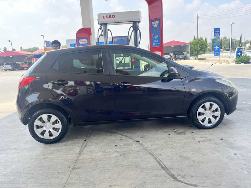 2010 Mazda Demio 1,3L 2010 Cyprus