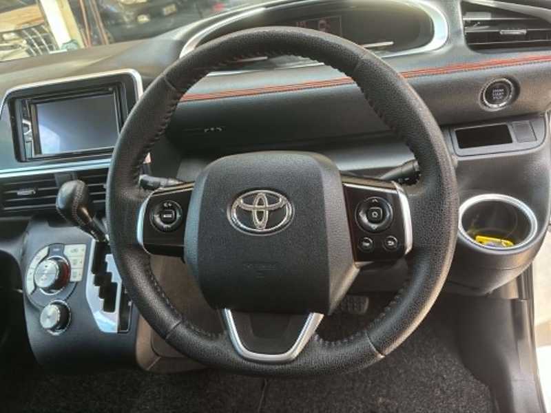 2016 Toyota Sienta 1,5L 2016 Cyprus