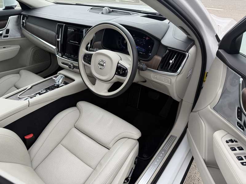 2022 Volvo S90 2,0L 2022 Cyprus