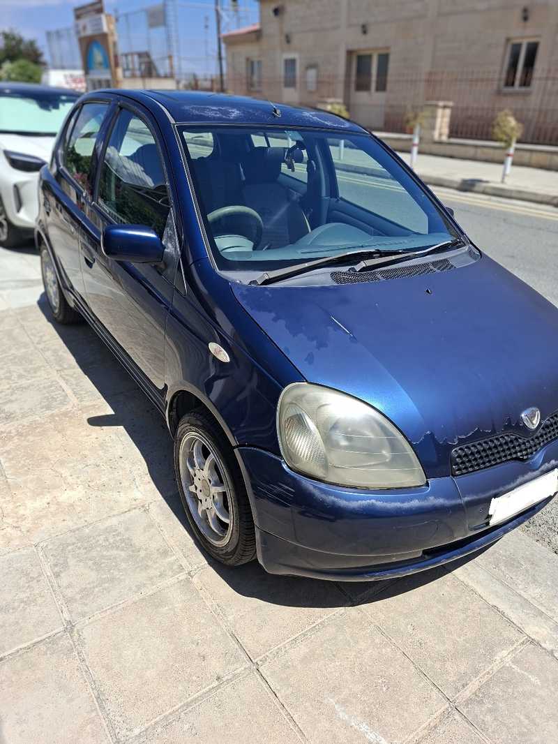 2000 Toyota Vitz 1,0L 2000 Cyprus