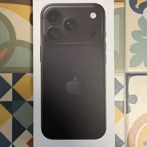 Apple iphone 18 pro black 256gb brand new with 2 years warranty and receipt, Nicosia — Nicosia - Ag. Antonios