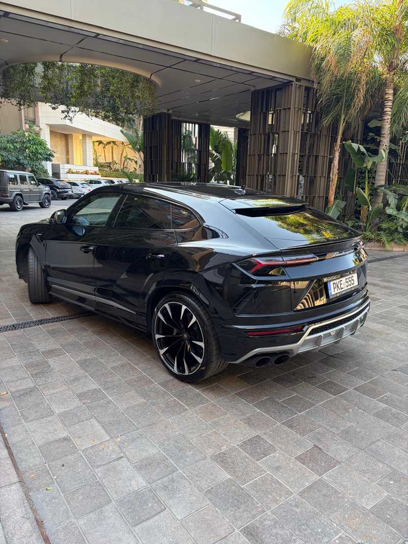 2022 Lamborghini Urus 4,0L 2022 Cyprus