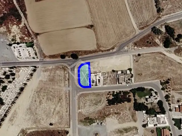 Residential Plot 654 m², Nicosia — Latsia - Agios Eleftherios