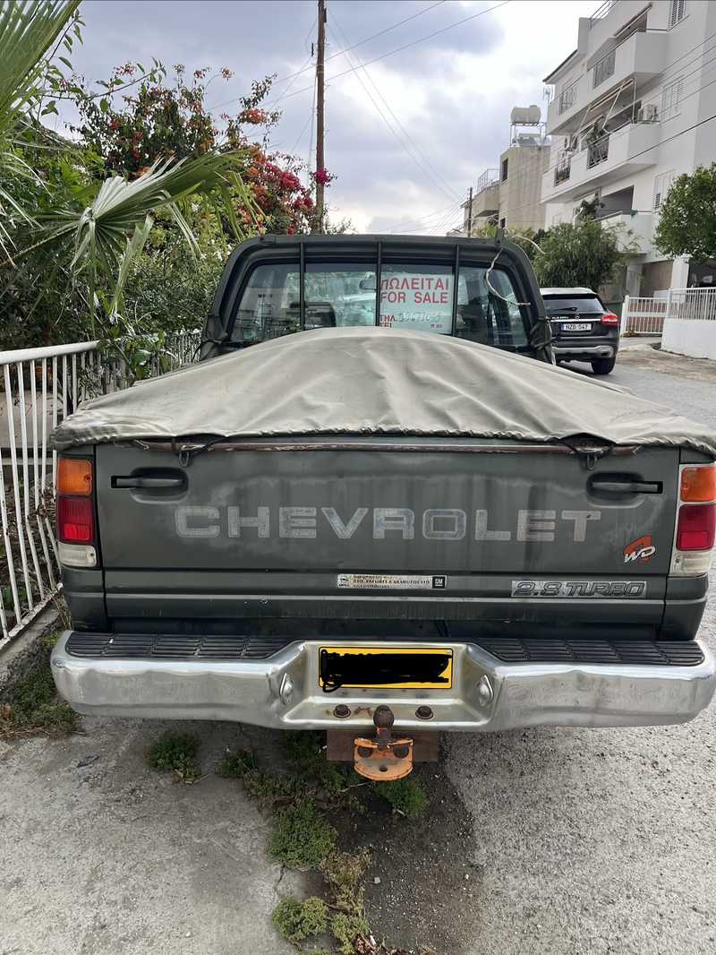 1996 Chevrolet Luv 2,8L 1996 Cyprus