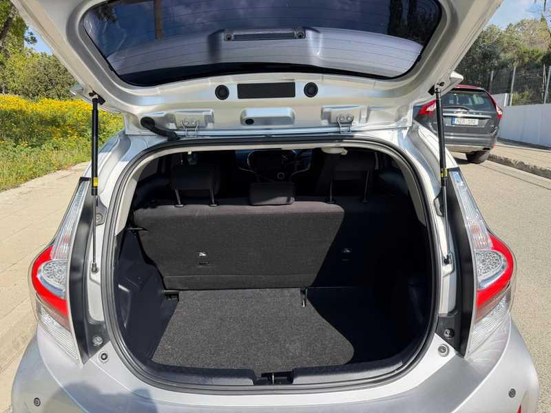 2020 Toyota Aqua 1,5L 2020 Cyprus