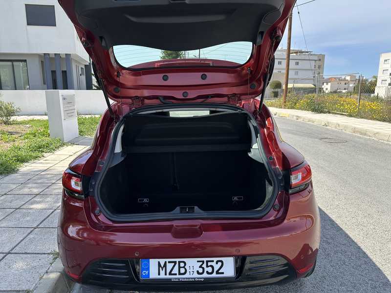 2017 Renault Clio 1,5L 2017 Cyprus