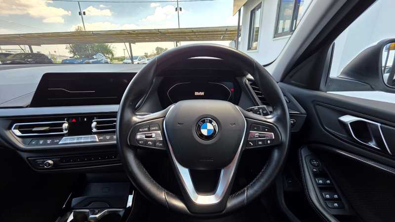 2023 BMW 1-Series 2,0L 2023 Cyprus