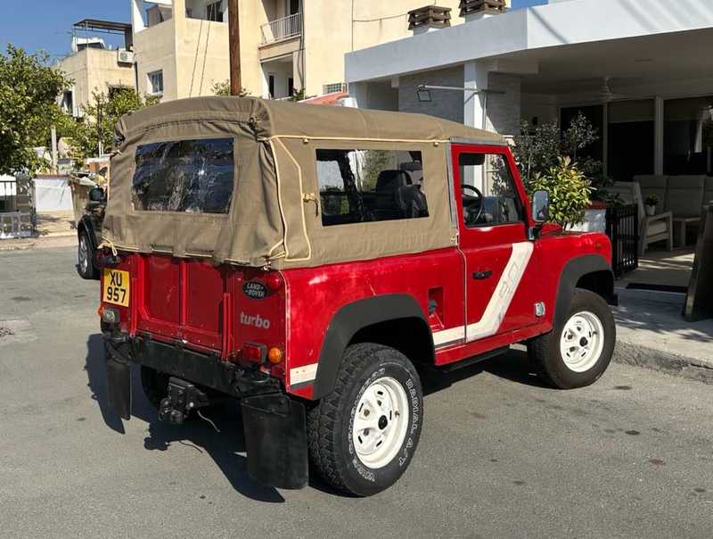 1989 Land Rover Defender 2,5L 1989 Cyprus