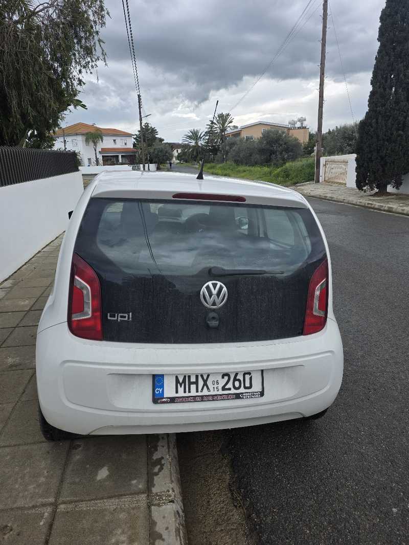 2015 Volkswagen UP 1,0L 2015 Cyprus
