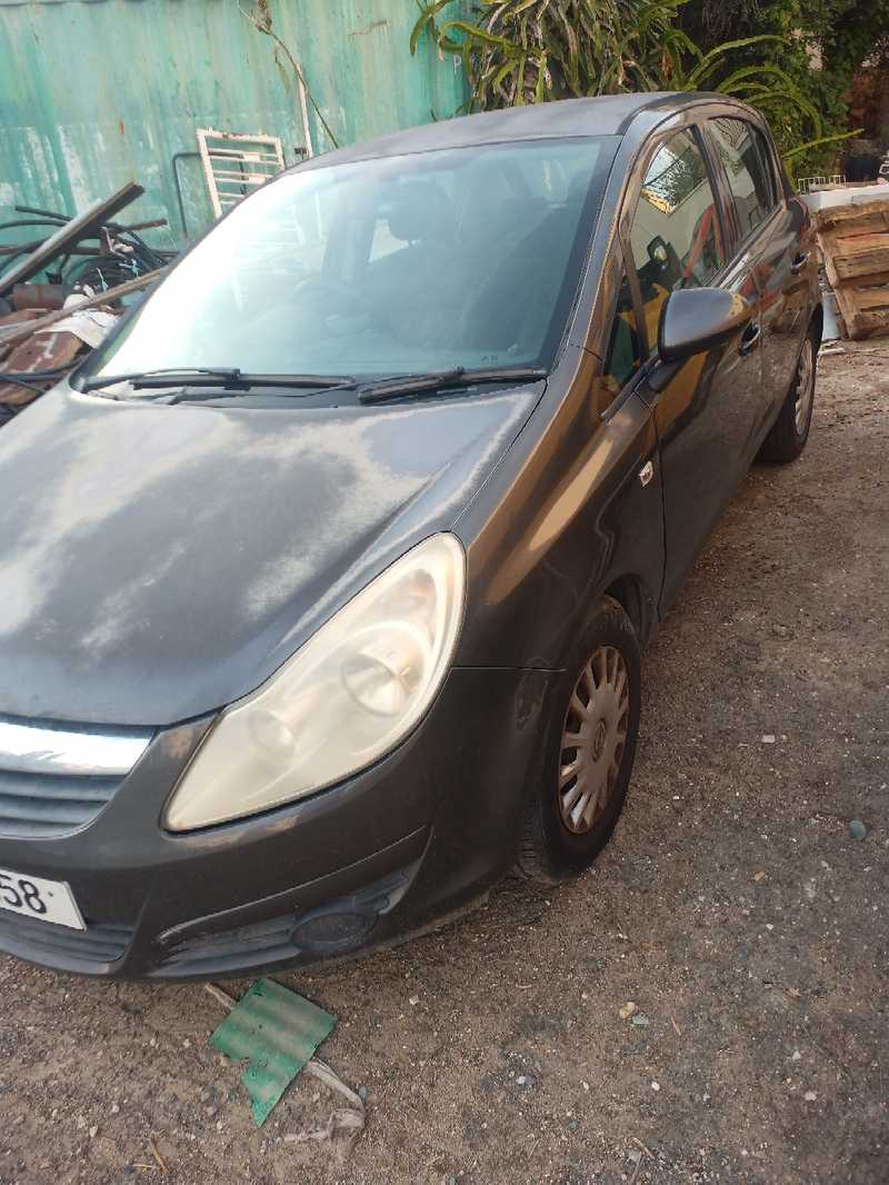 2011 Opel, Vauxhall Corsa 1,4L 2011 Cyprus