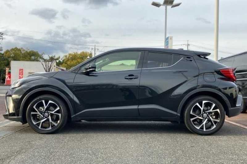 2022 Toyota C-HR 1,8L 2022 Cyprus