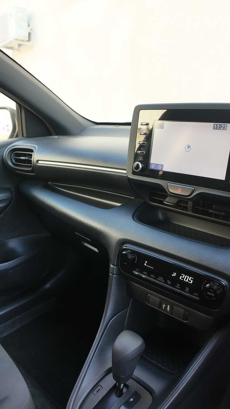 2022 Toyota Yaris 1,5L 2022 Cyprus