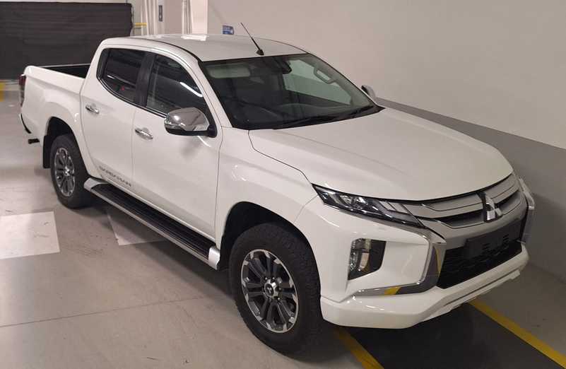 Mitsubishi L200 2,3L 2020