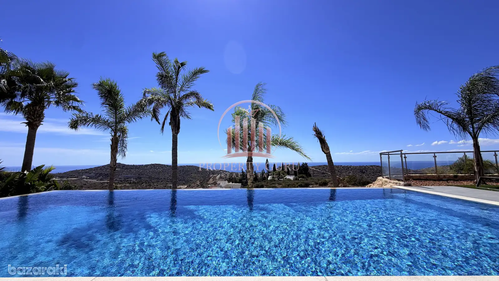 Villa, 6 bedrooms — 2