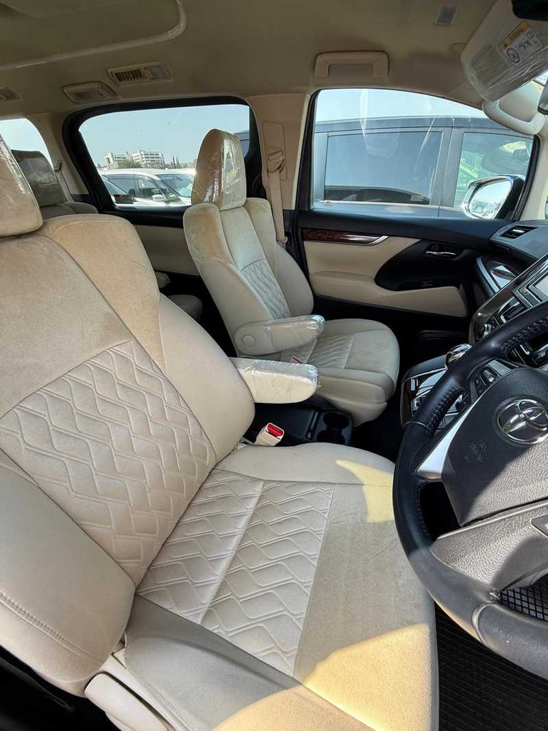 2020 Toyota Vellfire 2,5L 2020 Cyprus