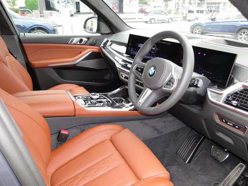 2025 BMW X7 3,0L 2025 Cyprus
