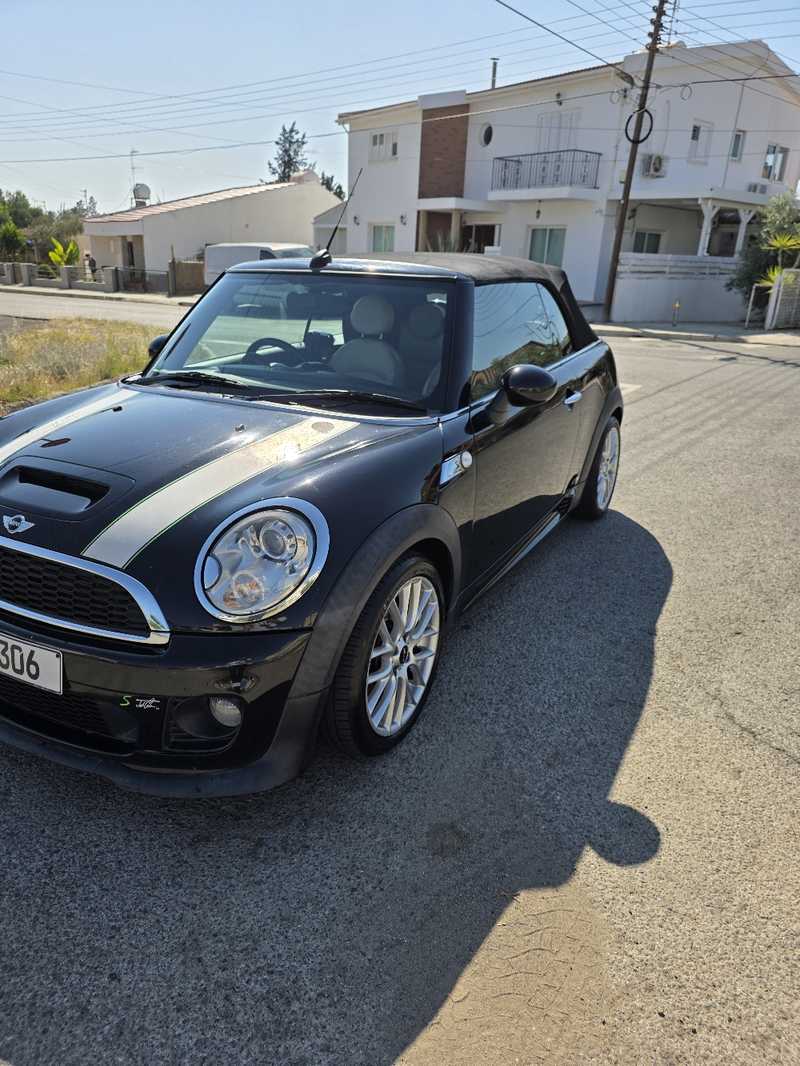 2012 Mini Convertible 1,6L 2012 Cyprus
