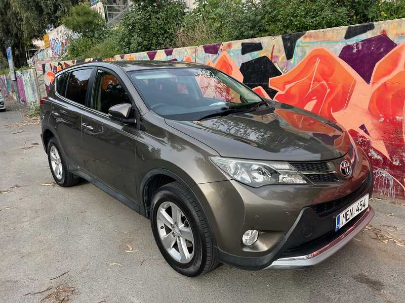 Toyota RAV4 2,0L 2014