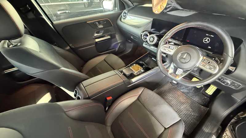 2021 Mercedes-Benz GLA-Class 2,0L 2021 Cyprus