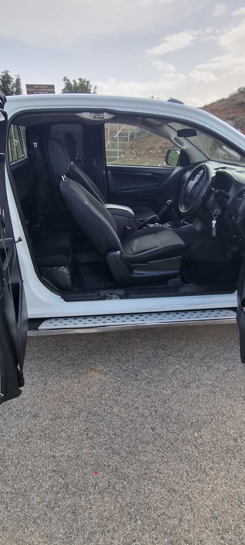 2013 Isuzu D-MAX 2,5L 2013 Cyprus