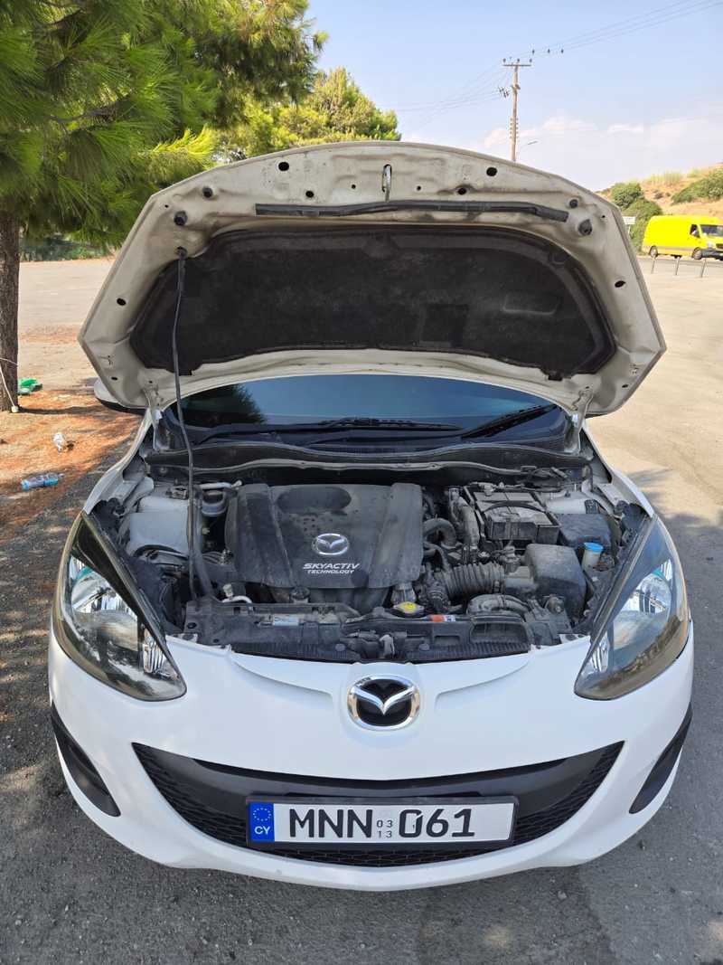 2013 Mazda Demio 1,3L 2013 Cyprus