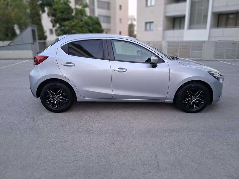 2017 Mazda Demio 1,3L 2017 Cyprus