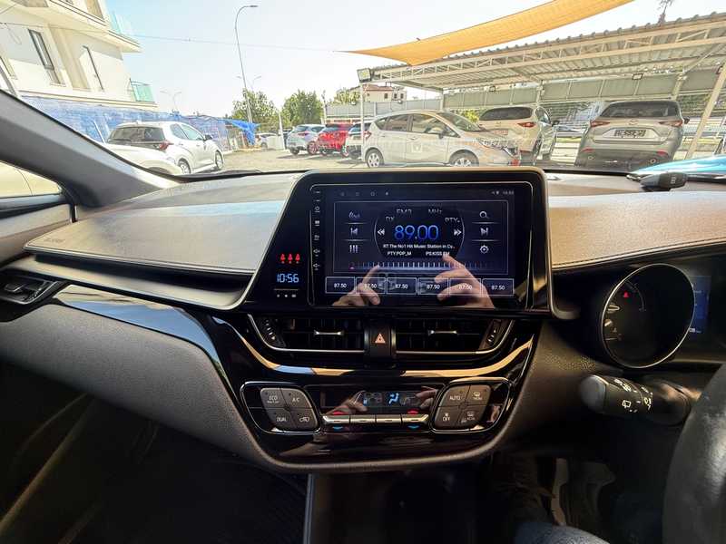 2017 Toyota C-HR 1,8L 2017 Cyprus