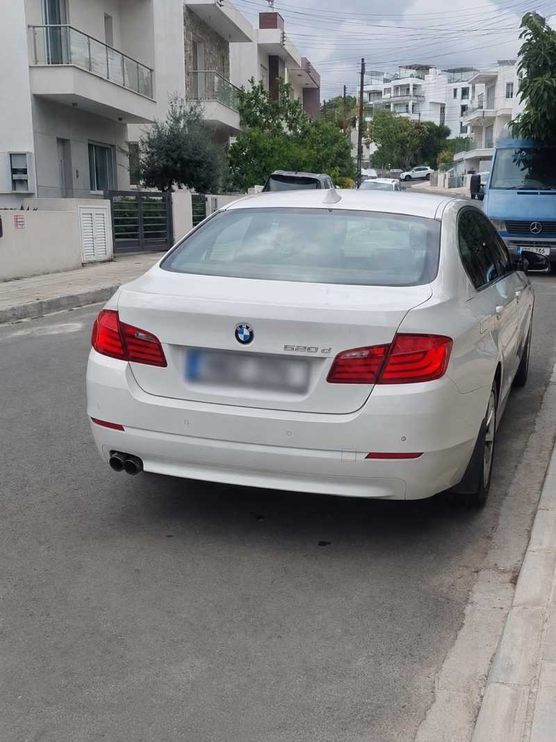 2011 BMW 5-Series 2,0L 2011 Cyprus
