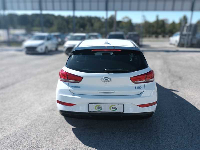 2022 Hyundai i30 1,0L 2022 Cyprus