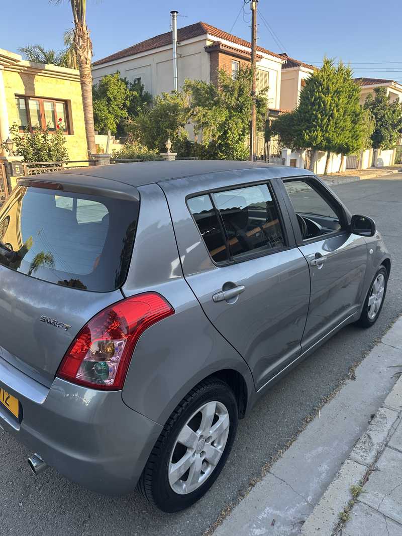2009 Suzuki Swift 1,3L 2009 Cyprus