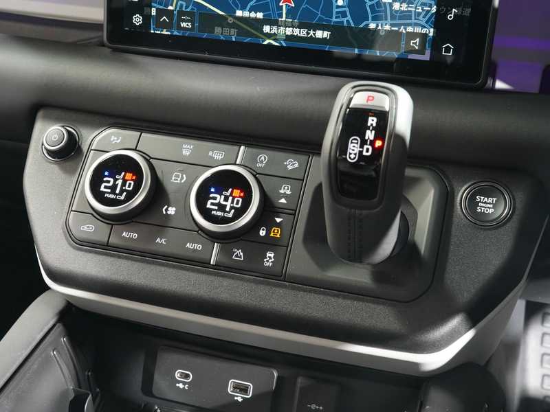 2024 Land Rover Defender 3,0L 2024 Cyprus