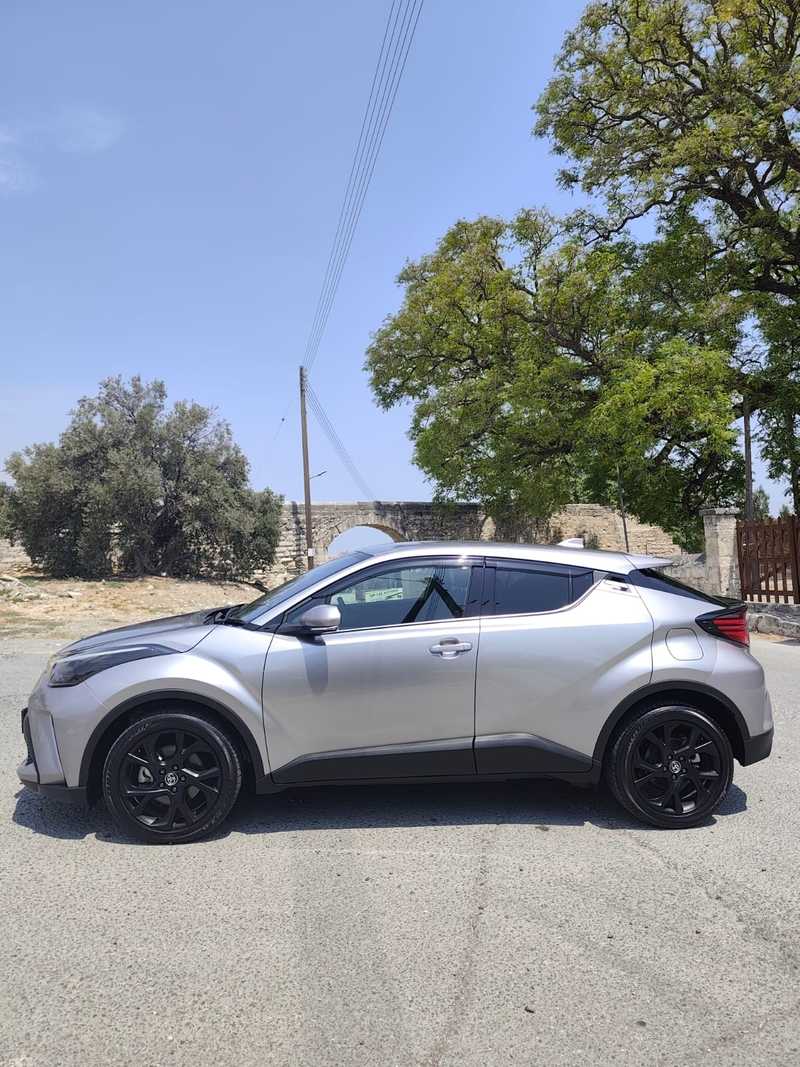 2022 Toyota C-HR 1,8L 2022 Cyprus