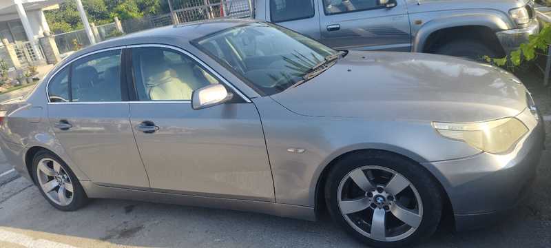 BMW 5-Series 2,4L 2004