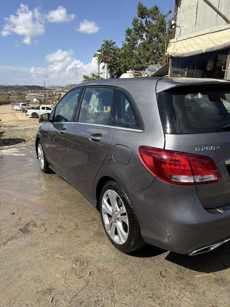2016 Mercedes-Benz B-Class 2,1L 2016 Cyprus