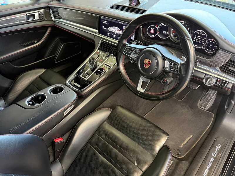 2020 Porsche Panamera 4,0L 2020 Cyprus