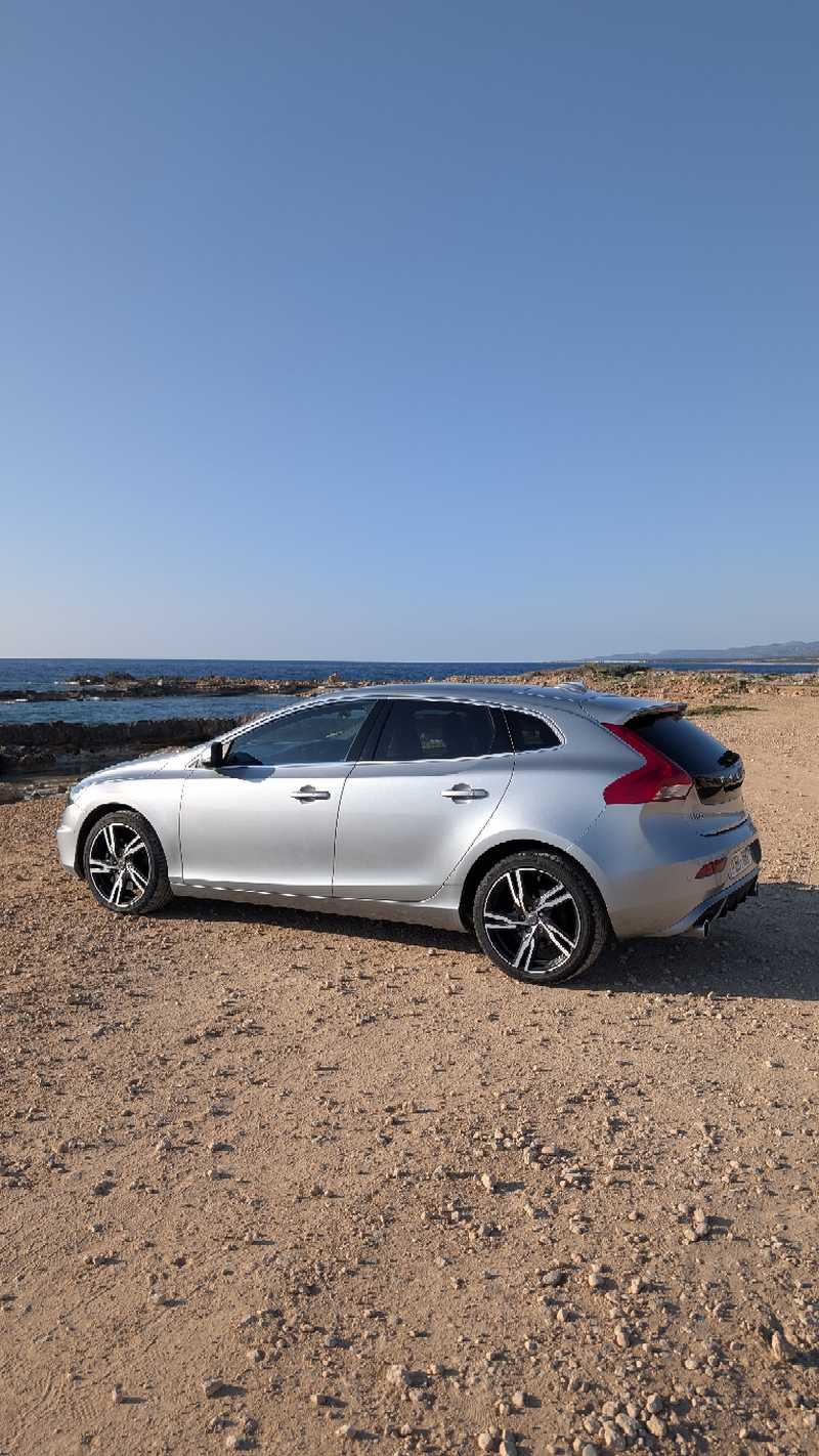2017 Volvo V40 2,0L 2017 Cyprus